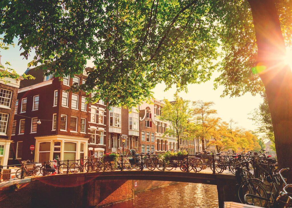 Plan Your Visit to Anne Frank House – Tickets, Hours & Guide