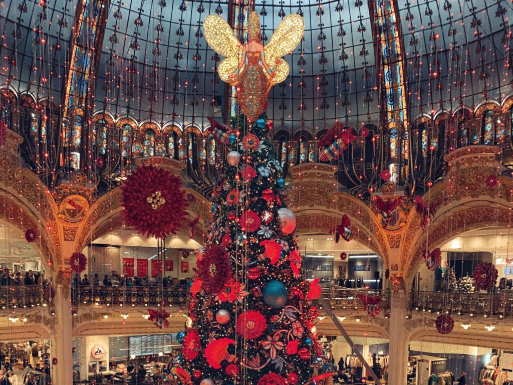 Christmas in Paris – Tickets, Markets & Festive Events
