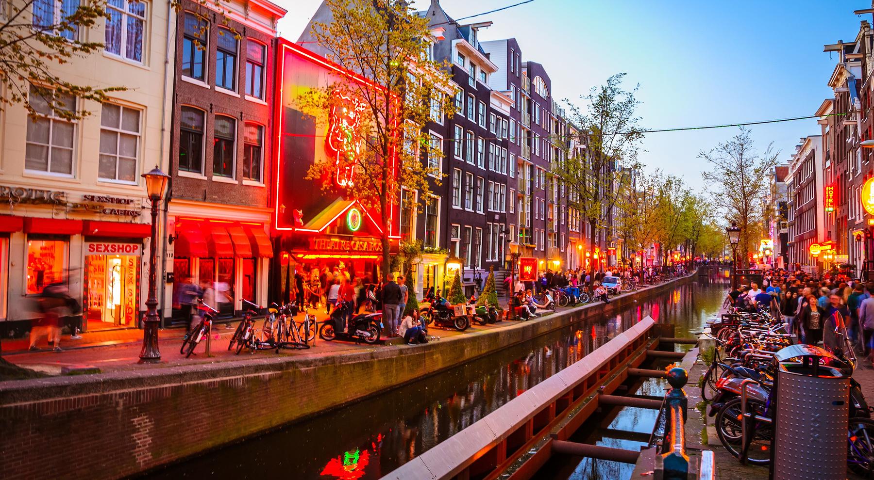 Plan Your Visit to Anne Frank House – Tickets, Hours & Guide