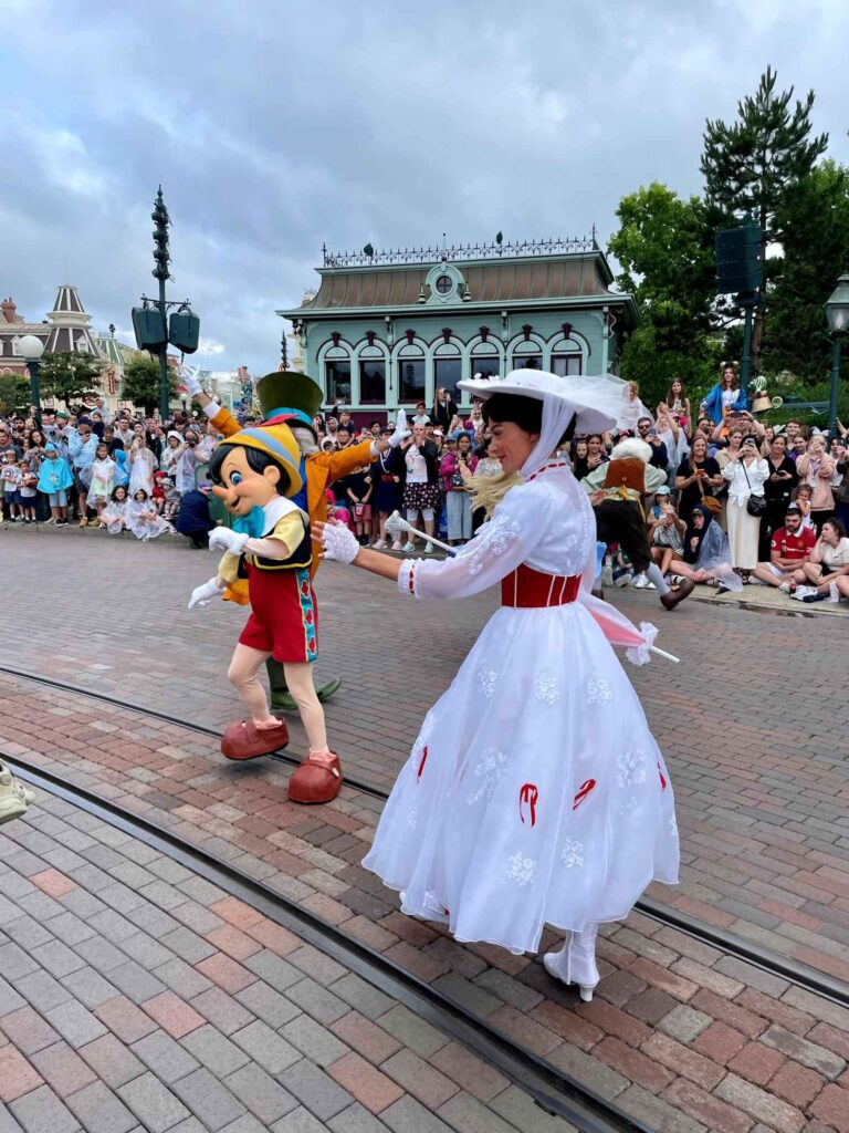 Best Theme Parks in France: Puy du Fou, Disneyland and Parc Astérix